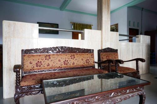 RedDoorz Syariah near RS Mitra Siaga