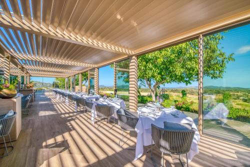 Restaurant, Carrossa Hotel & Spa in Arta