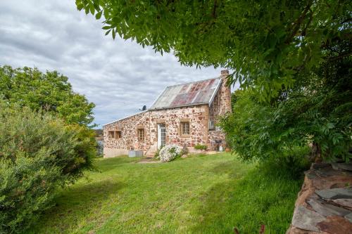 The Shepherd's Cottage at Lisdillon Vineyard - Apartment - Little Swanport