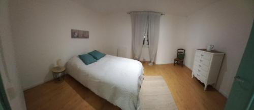 Superbe appartement proche rivière (Superbe appartement proche riviere) in Besseges