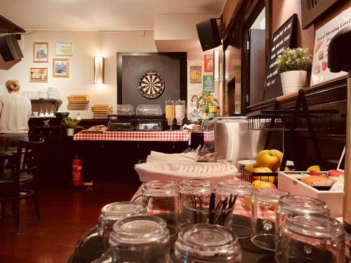 Hotel Old Quarter - image 10