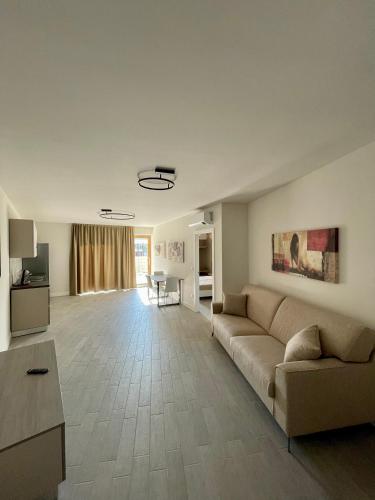 Exclusive Suites Riva - image 3