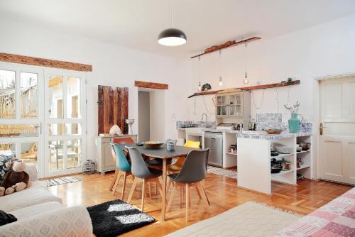 Angel Holiday home in Sagvar