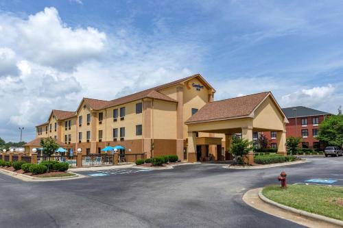 Comfort Inn Garner Clayton I-40