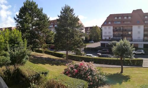 ทัศนียภาพ, Appartement 2 pièces entièrement rénové (Appartement 2 pieces entierement renove) in วีล ซูร์ แมร์