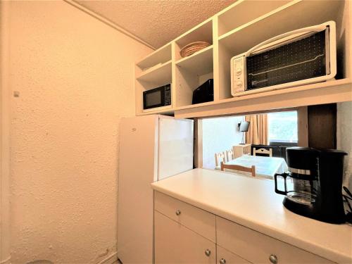 Apartment (6 Adults) image 10