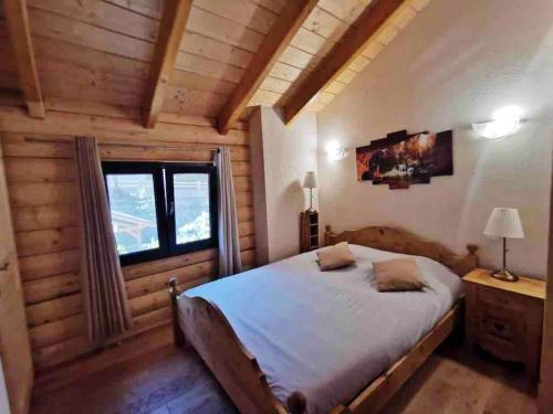 Maison de 3 chambres avec balcon amenage et wifi a Courchevel a 1 km des pistes