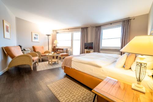 1 queen bed