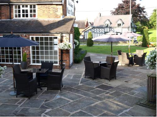 Manor House Hotel Alsager - image 14
