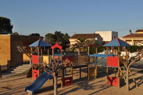 兒童遊樂場, 卡薩萊斯羅克斯度假屋 (Casa Les Roques) in 巴斯卡拉