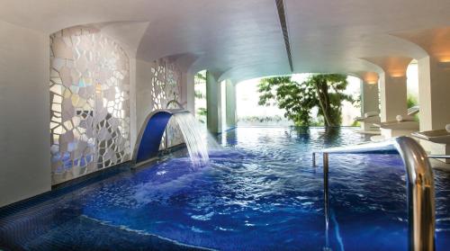 Nobu Hotel Marbella - image 6
