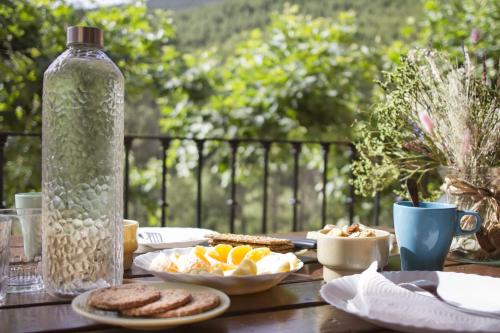Casa rural Molino Jaráiz Ideal Familias y Grupos 8 Pax Terraza sobre el Río Tus (Casa rural Molino Jaraiz Ideal Familias y Grupos 8 Pax Terraza sobre el Rio Tus) in Yeste