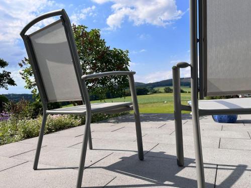 Ferienwohnung-Orth-Tor-zum-Sauerland-mit-grosser-Terrasse