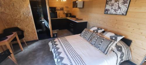 Chalet Studio 5kms Etretat in Villainville