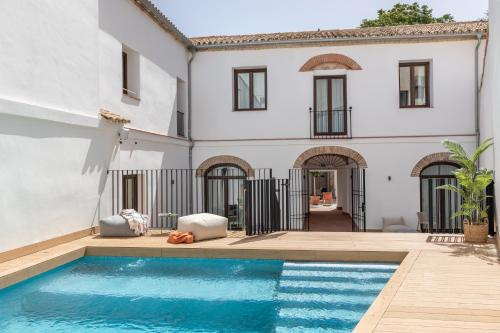 Líbere Córdoba Patio Santa Marta