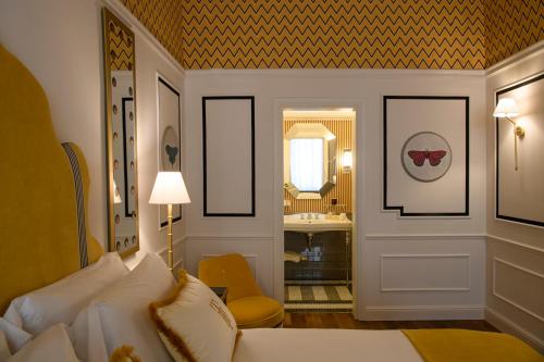 room detail thumbnail 0