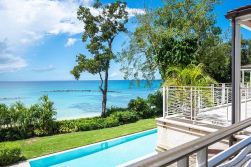 Villa Tamarindo is a luxury 4 bedroom property in Holetown, St James