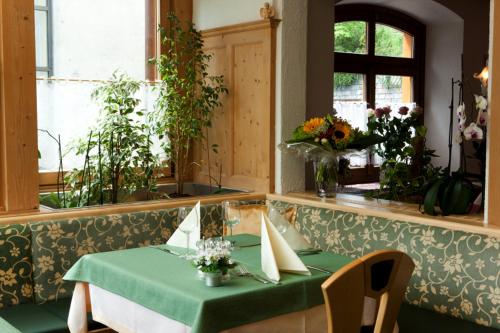 Hotel Astras - main image