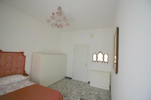 Three-Bedroom Apartment image 10