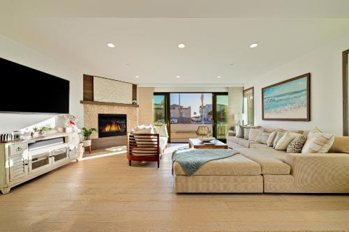 Luxury Balboa Home in Newport Beach, USA