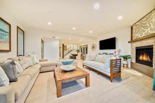 Luxury Balboa Home in Newport Beach, USA