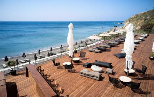 Dimitra Beach Hotel & Suites - image 13