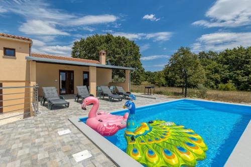 Holiday House Karbonaca with Private Pool