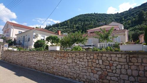 Iris Apartments Ithaca Iris Apartments Ithaca