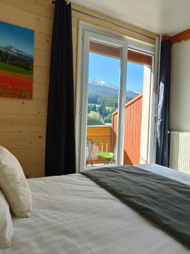 Hotel Les Playes - image 4