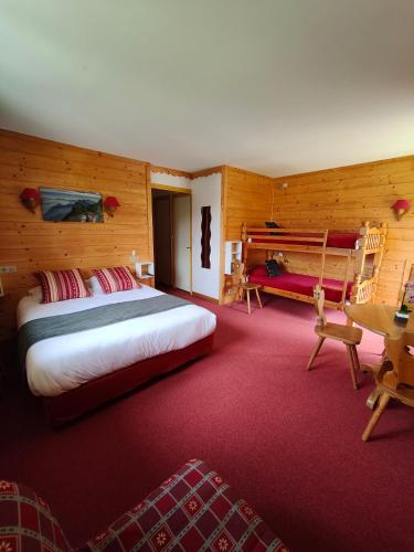 Hotel Les Playes - image 10