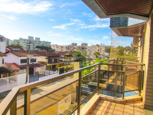 Kilátás, Apto a 600 metros da Praia Grande em Ubatuba SP in Praia Grande