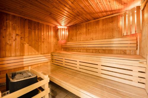 Sauna, Garden & City Mont-Ventoux Malaucene in Malaucene