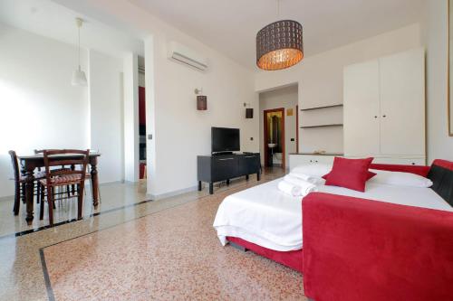 Silvano's Home In Rome - image 9