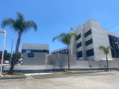Baymont by Wyndham Monterey Park - image 6