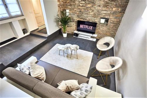 ASTRA-Modern Loft Cathedral View, Bergamo (foto 6)