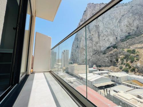 Modern Studio Apartment in Gibraltar - The Hub in Gibraltar