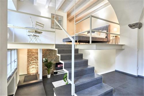 ASTRA-Modern Loft Cathedral View, Bergamo (foto 3)