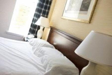 

Lovat Arms Hotel