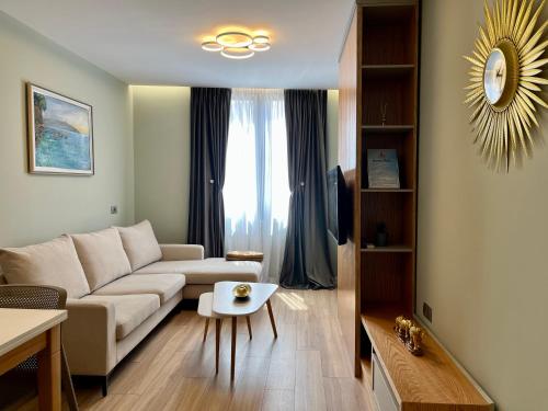 Exterior view of Adriatic Treasure Apt, Luxury & Beachfront - by BETA Premium