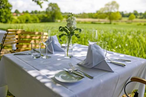 Градина, Romantik Hotel Friederikenhof Hotel Restaurant & Spa in Любек