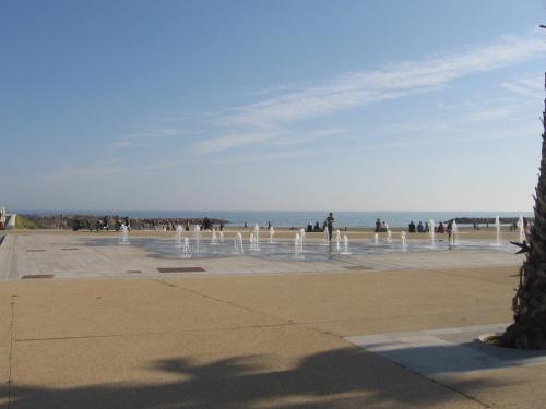 Beau T3 avec terrasse et piscine à Sète - FR-1-472-112 Beau T3 avec terrasse et piscine à Sète - FR-1-472-112