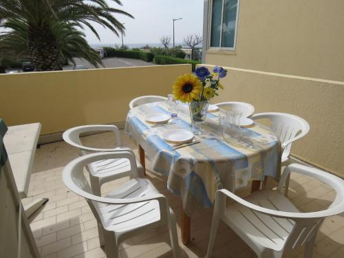 Appartement Sète, 2 pièces, 4 personnes - FR-1-472-127 - Location saisonnière - Sète