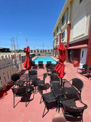 A szálláshely kívülről, Ramada by Wyndham Oklahoma City Airport North in Oklahoma City (Oklahoma)