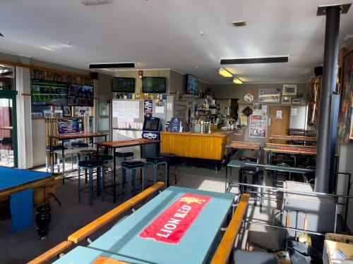 餐廳, Whitehorse Inn in 北帕默斯頓