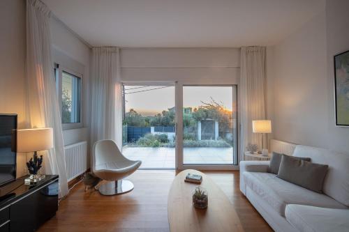 ATHENS RIVIERA Grand Panoramic Villa Lagonissi