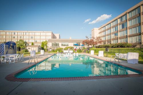 Chester Hotel and Conference Center