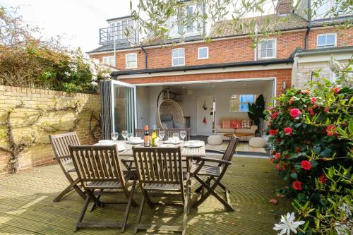 Elm Cottage - image 13
