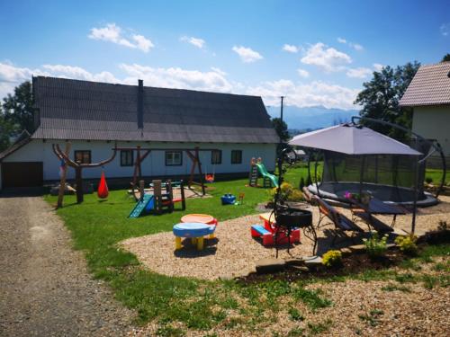 兒童遊樂場, Domek Gerlach Bańska Wyżna (Domek Gerlach Banska Wyzna) in 班斯卡維茲納