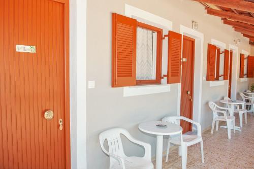  Petros Giatras - Rooms in Zakynthos
