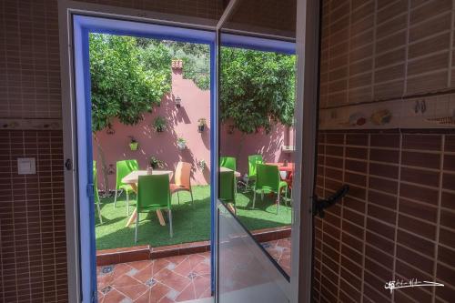 Apartment with Pool View  image 6